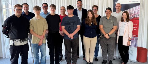 Ausbildungsstart 2025 bei SONOTEC Ausbildungsstart 2025 bei SONOTEC